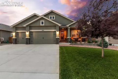 7545 Peachleaf Dr, Colorado Springs, CO 80925