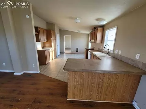 30595 Carl Vw, Yoder, CO 80864 photo 4