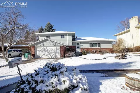 1514 Lehmberg Blvd, Colorado Springs, CO 80915