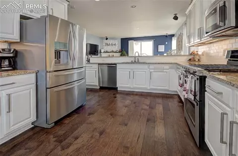 10847 Mt Evans Dr, Peyton, CO 80831 photo 7