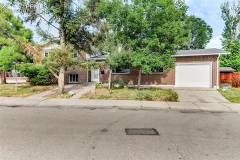 1520 Easter Ct, Longmont, CO 80501 photo 3