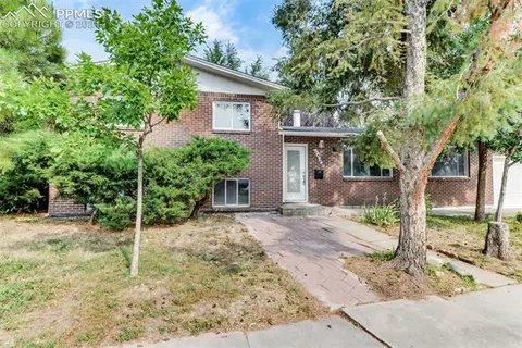 1520 Easter Ct, Longmont, CO 80501 photo 4