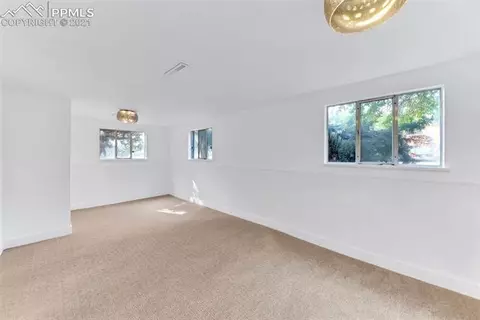 1520 Easter Ct, Longmont, CO 80501 photo 10