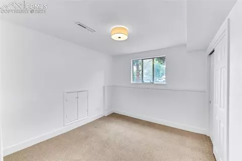 1520 Easter Ct, Longmont, CO 80501 photo 9