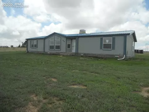 4350 Sengbeil Rd, Yoder, CO 80864 photo 1
