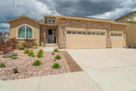 9262 Sunstone Dr, Colorado Springs, CO 80924