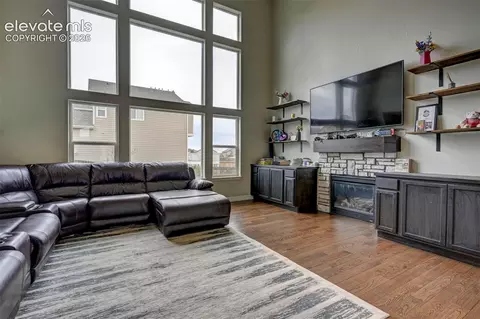 Living - 10249 Mt Lincoln Dr, Peyton, CO 80831 photo 2 of 3