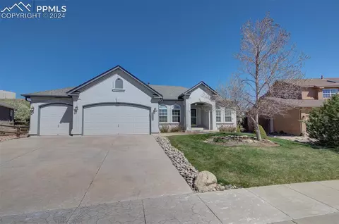 2221 Fieldcrest Dr, Colorado Springs, CO 80921