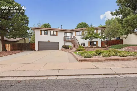 1320 Friendship Ln, Colorado Springs, CO 80904