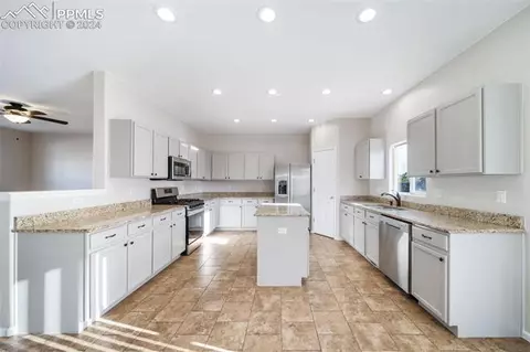 9356 Bethpage Rd, Peyton, CO 80831 photo 11
