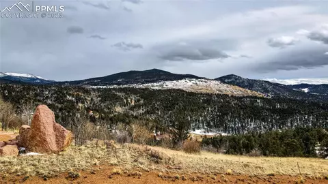 324 Golden Cycle Cir, Cripple Creek, CO 80813