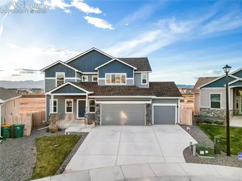 6706 Volga Dr, Colorado Springs, CO 80925