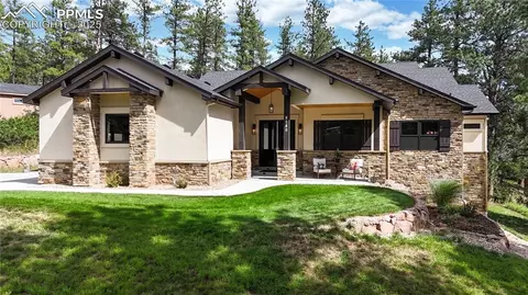 8280 Bannock Dr, Larkspur, CO 80118