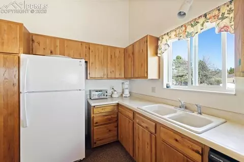 316 Raspberry Ln, Monument, CO 80132 photo 8