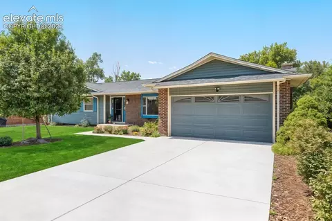 2210 W Greenwich Cir, Colorado Springs, CO 80909