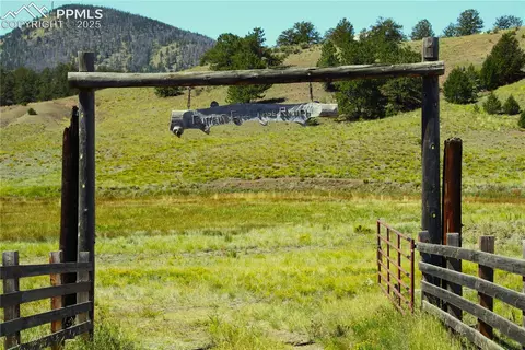 Highway 9, Guffey, CO 80820
