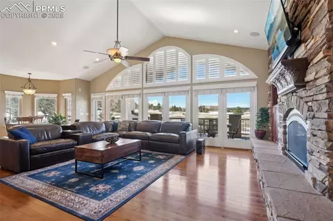Living - 19048 Harrogate Ct, Monument, CO 80132 photo 3 of 5