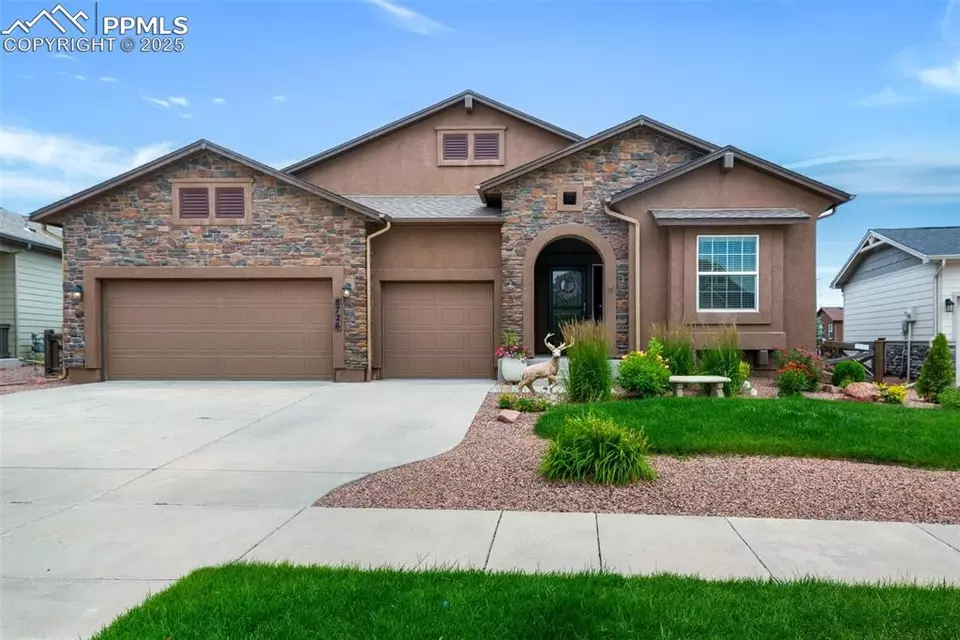 Exterior - 8726 Meadow Wing Cir, Colorado Springs, CO 80927 photo 1 of 5