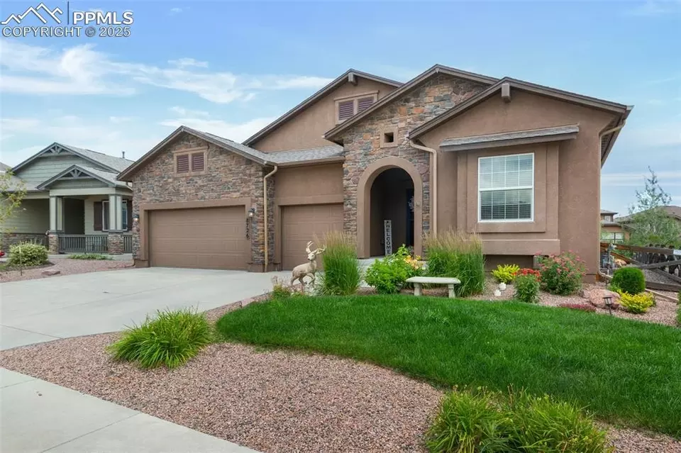 Exterior - 8726 Meadow Wing Cir, Colorado Springs, CO 80927 photo 4 of 5