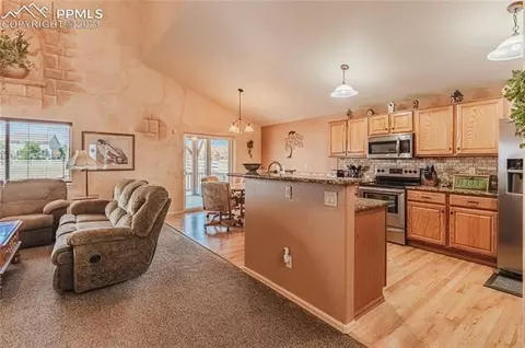 7844 Mclaughlin Rd, Peyton, CO 80831 photo 5