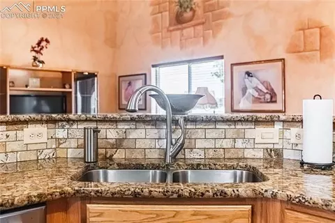 7844 Mclaughlin Rd, Peyton, CO 80831 photo 12
