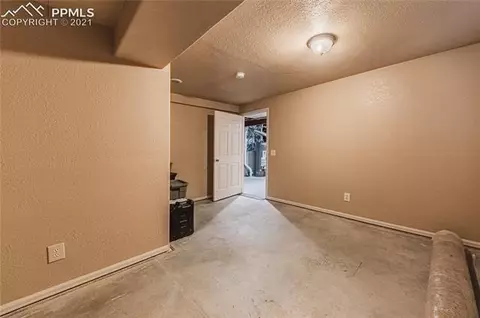 7844 Mclaughlin Rd, Peyton, CO 80831 photo 38