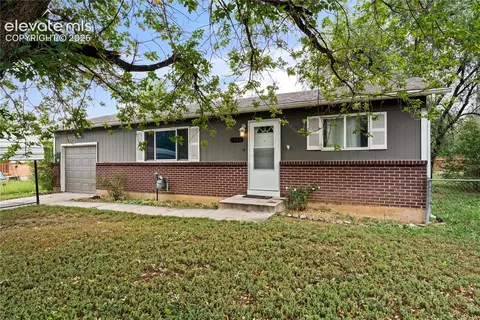 1120 Maxwell St, Colorado Springs, CO 80906