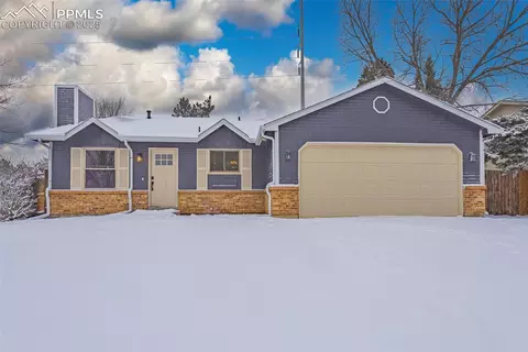 1940 Whitehorn Dr, Colorado Springs, CO 80920