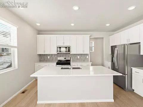 10648 Waterloo Dr, Peyton, CO 80831 photo 4