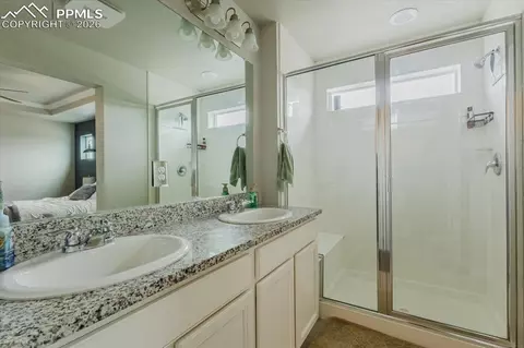 Bath - 19085 E 66th Ave, Denver, CO 80249 photo 2 of 4