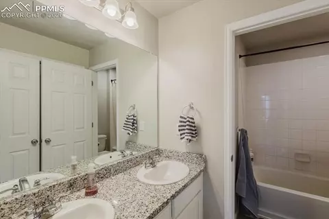 Bath - 19085 E 66th Ave, Denver, CO 80249 photo 3 of 4