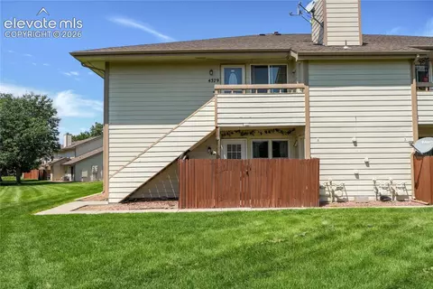 4371 Hunting Meadows Cir, Colorado Springs, CO 80916