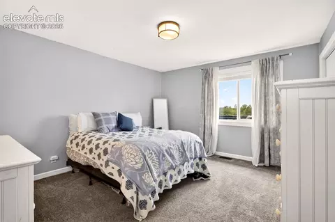 Bedroom - 22991 Deer Trl, Elbert, CO 80106 photo 5 of 10