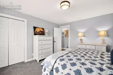 Bedroom - 22991 Deer Trl, Elbert, CO 80106 photo 6 of 10