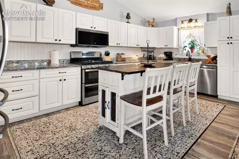 Kitchen - 22991 Deer Trl, Elbert, CO 80106 photo 1 of 3