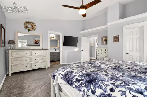 Bedroom - 22991 Deer Trl, Elbert, CO 80106 photo 2 of 10