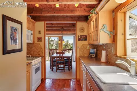 Kitchen - 5650 Timpa Pl, Chipita Park, CO 80809 photo 1 of 2