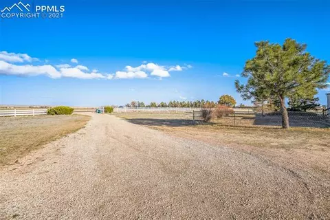 12080 Bradshaw Rd, Peyton, CO 80831 photo 12