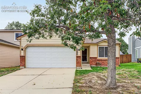 8430 Sassafras Dr, Colorado Springs, CO 80920