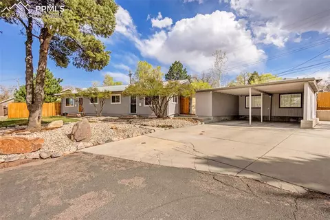 1911 Cascade Ln, Colorado Springs, CO 80906