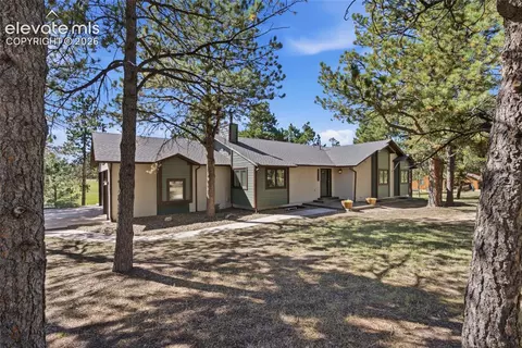 14990 E Coachman Dr, Colorado Springs, CO 80908