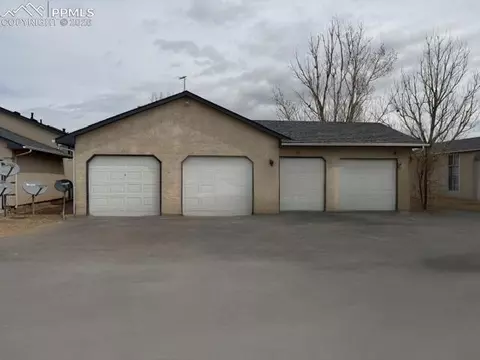 715-721 E Laporte Dr, Pueblo, CO 81007