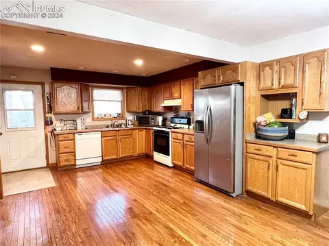 Kitchen - 34650 Bellemont Rd, Yoder, CO 80864 photo 2 of 2