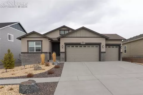 8940 Backgammon Dr, Colorado Springs, CO 80924