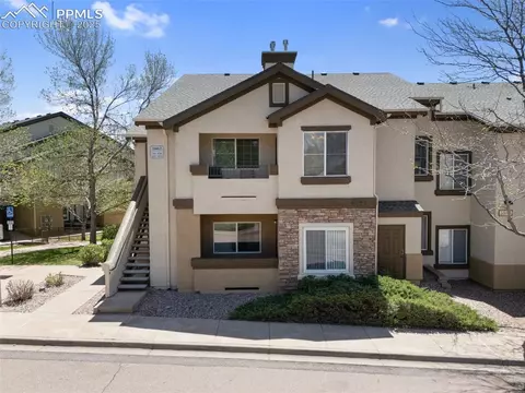 3863 Riviera Grv #201, Colorado Springs, CO 80922