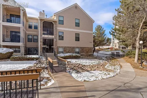 6755 S Field St #626, Littleton, CO 80128