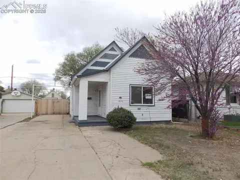1616 Cypress St, Pueblo, CO 81004