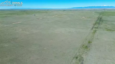 35460 Rancho Herrera Vw, Yoder, CO 80864 photo 2