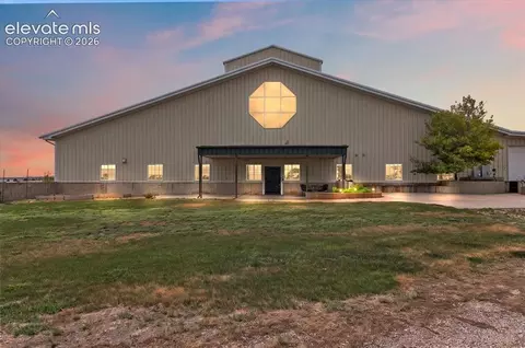 1035 Newton Rd, Pueblo, CO 81005