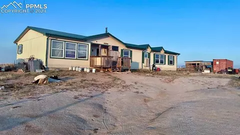 3650 Sengbeil Rd, Yoder, CO 80864 photo 2